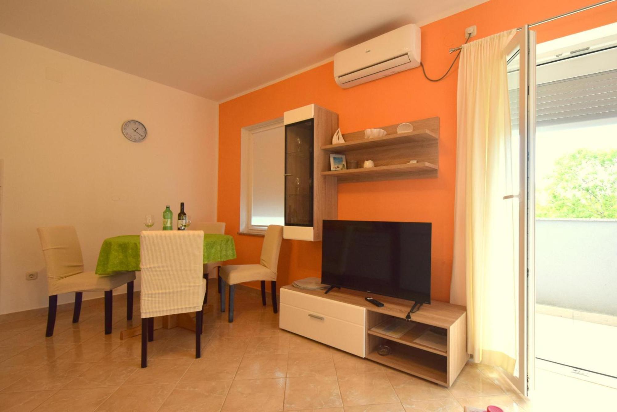 Apartments Cindric Malinska Exterior foto