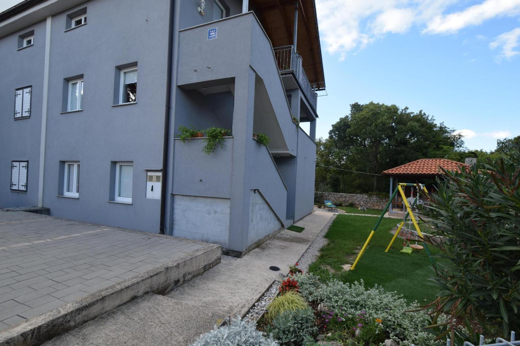 Apartments Cindric Malinska Exterior foto